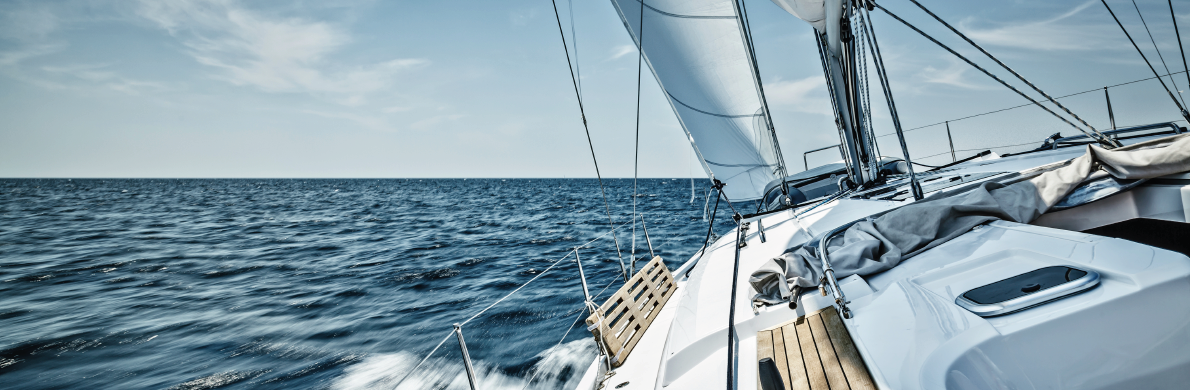 [Divider] [Flash Note] Sailing boat